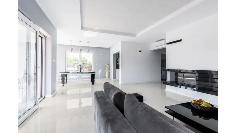 PORCELANATO POLIDO RETIFICADO 70X70CM FURNAS CAIXA 2 44M² (5 PEÇAS) - DELTA